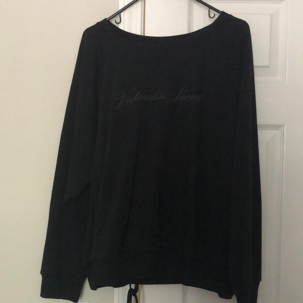 Victorias secret sweat suit.  Brand new with tags still attached.  XL.